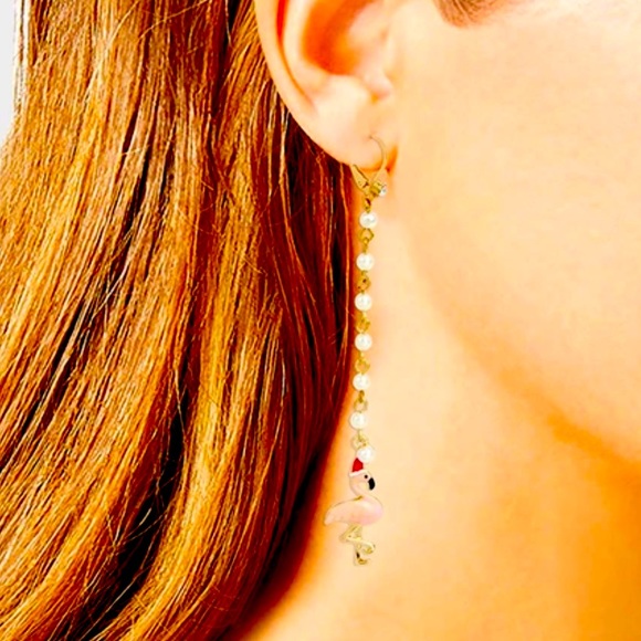 New Betsey Johnson HOLIDAY WHIMSY FLAMINGO LINEAR EARRINGS PINK - Picture 3 of 6